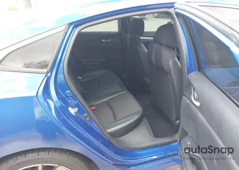 2020 Honda Civic Sport z USA, uszkodzony, nr VIN 2HGFC2F8XLH547255